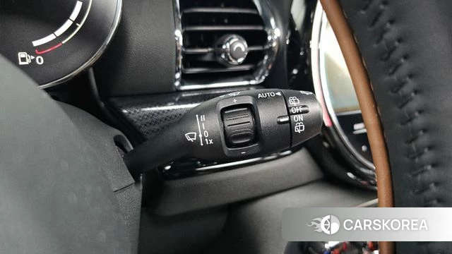 Mini Cooper Clubman 2024 Черный из Кореи, фото 6
