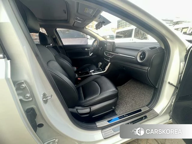 Kia K3 2021 Белый из Китая, фото 6