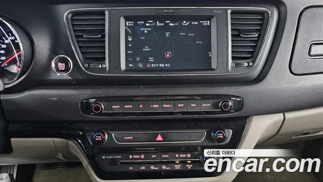 Kia The New Carnival id 2676654 из Кореи 6