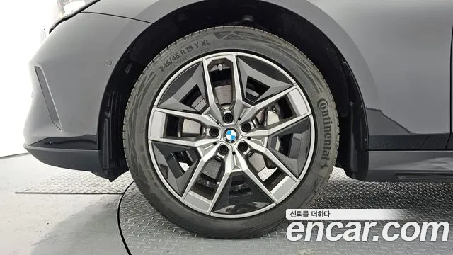 BMW 5 Series (G60) id 2575264 из Кореи 6