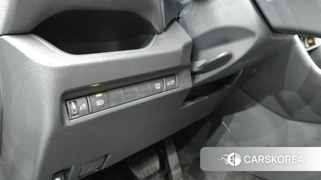 Toyota RAV4 5th Generation 2024 Черный из Кореи, фото 6