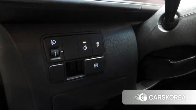 Hyundai Staria 2022 Белый из Кореи, фото 6