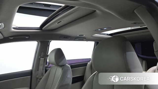 Kia The New Carnival 2018 Серый из Кореи, фото 6