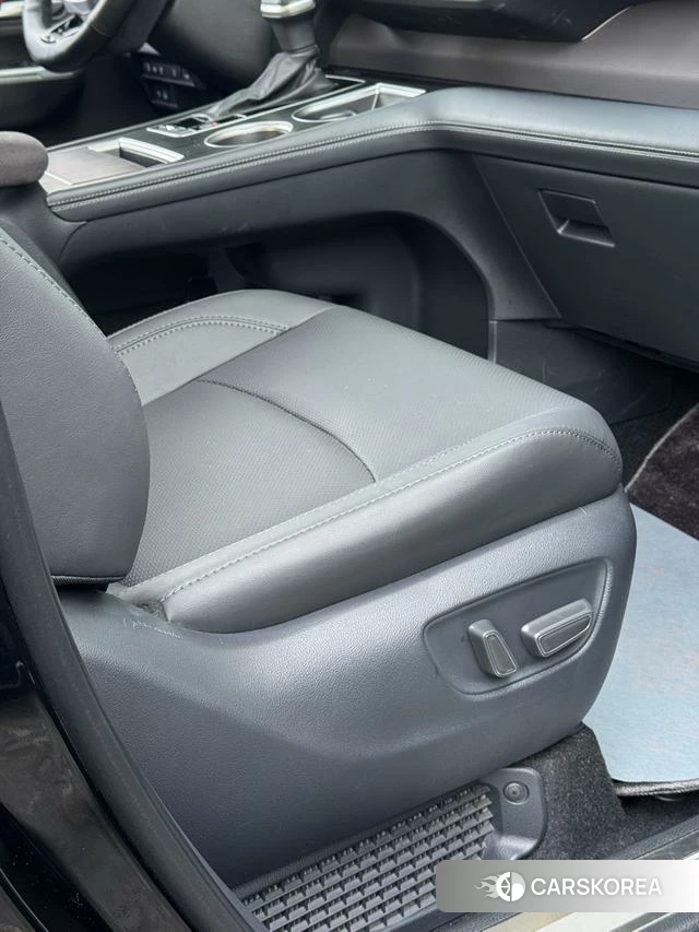 Toyota Saina 2024 Черный из Китая, фото 6