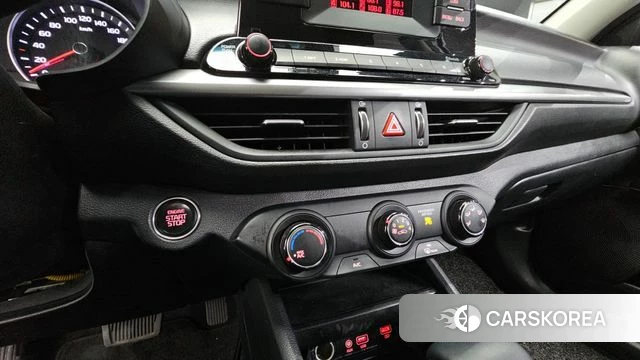 Kia Come New K3 2020 Белый из Кореи, фото 6