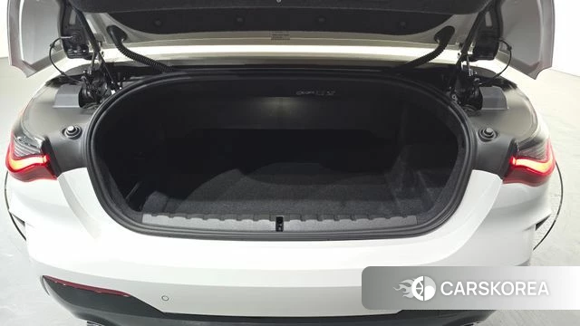 BMW 4 Series (G22) 2025 Белый из Кореи, фото 6