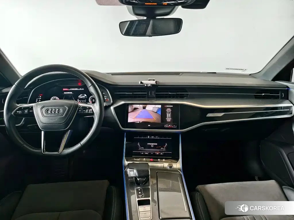 Audi A6L id 4629749 из Китая 7