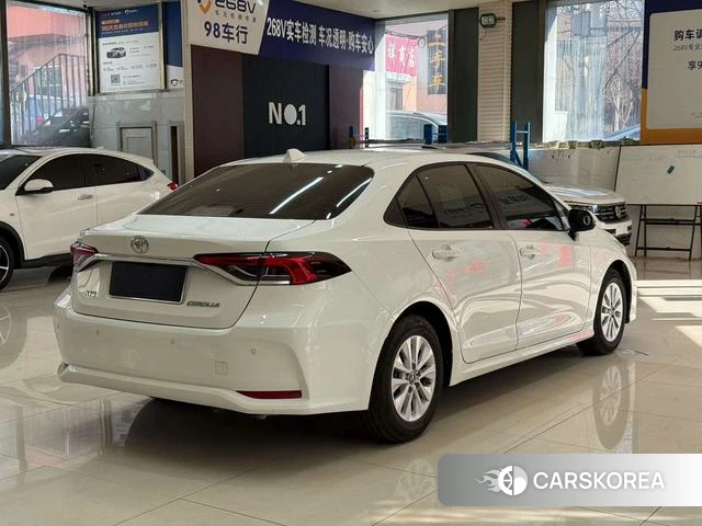 Toyota Corolla 2021 Белый из Китая, фото 6