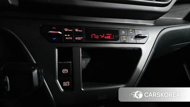 Kia The New Kia Ray EV 2023 Белый из Кореи, фото 6