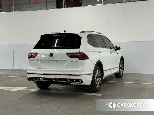 Volkswagen Tiguan L PHEV 2023 Белый из Китая, фото 6