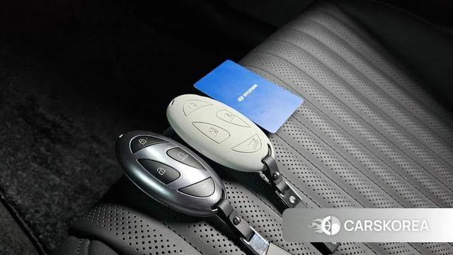 Hyundai Grandeur Hybrid (GN7) 2025 Серый из Кореи, фото 6
