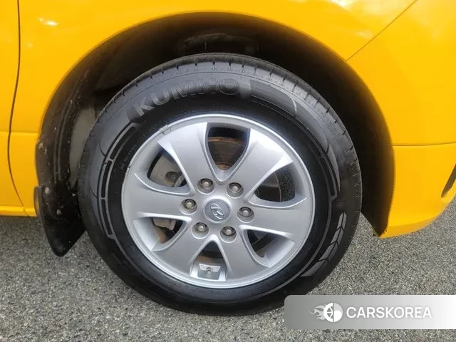 Hyundai The New Grand Starex 2019 Желтый из Кореи, фото 6