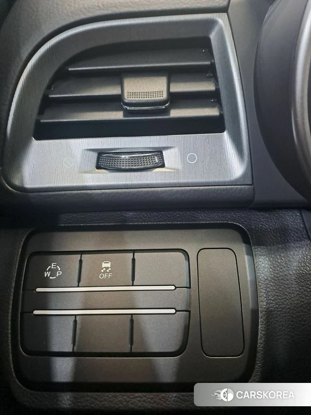 Ssangyong Tivoli Armor 2018 Белый из Кореи, фото 6