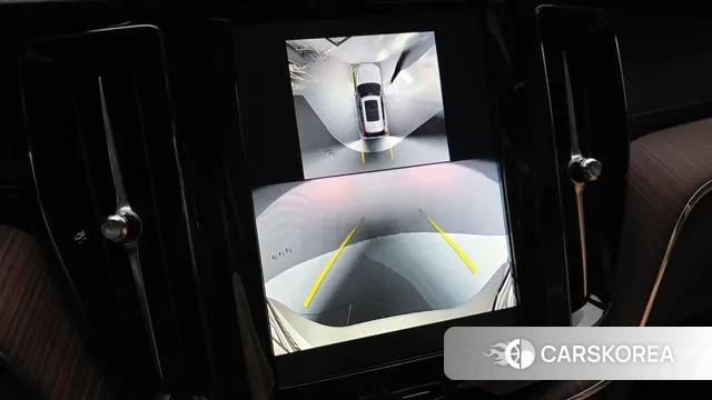 Volvo XC60 second Generation 2025 Белый из Кореи, фото 6