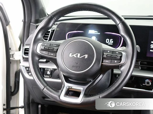 Kia Sportage 5th Generation 2022 Белый из Кореи, фото 6