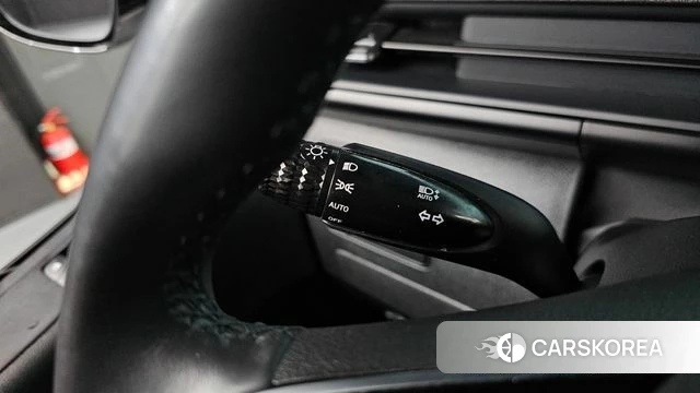 Hyundai Staria 2023 Белый из Кореи, фото 6