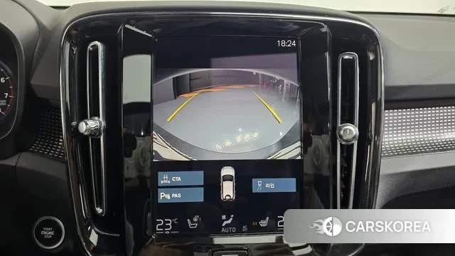 Volvo XC40 2022 Белый из Кореи, фото 6