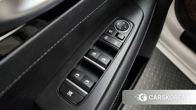 Kia The New K3 2nd generation 2022 Белый из Кореи, фото 6