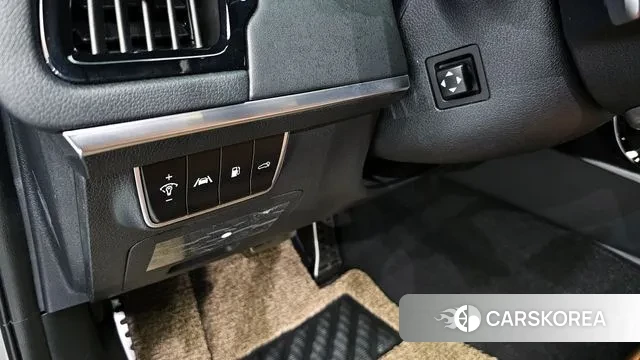 Kia Stinger Meister 2023 Серебристо-серый из Кореи, фото 6