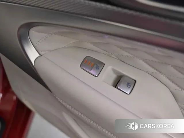 Genesis The New G70 2020 Красный из Кореи, фото 6