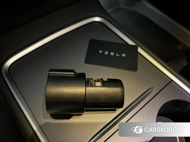 Tesla Model Y 2023 Белый из Кореи, фото 6