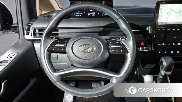 Hyundai Staria 2023 Белый из Кореи, фото 6