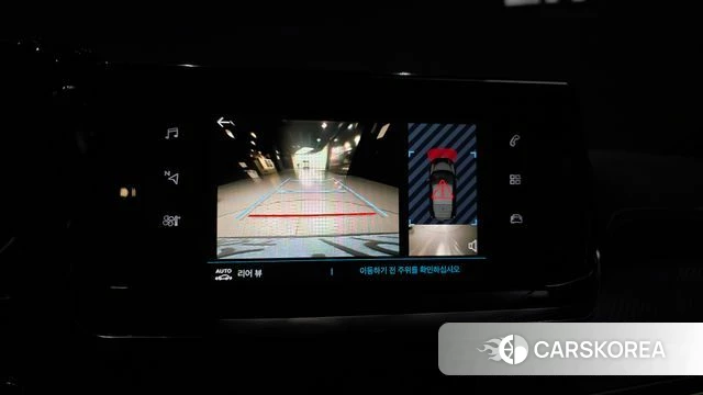 Peugeot e-208 second Generation 2021 Желтый из Кореи, фото 6