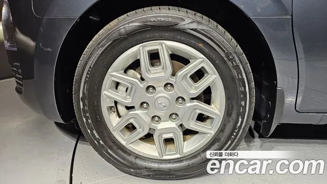 Hyundai Staria 2023 Серый из Кореи, фото 6