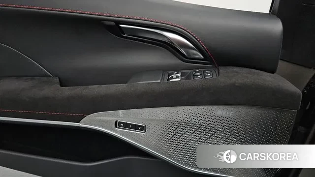 Lotus Emira 2024 Серебристо-серый из Кореи, фото 6