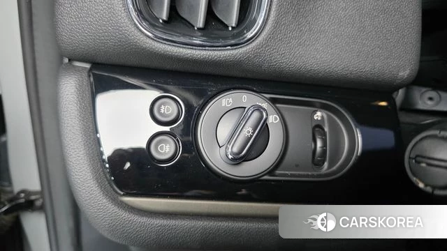 Mini Cooper Countryman 2021 Серебряный из Кореи, фото 6