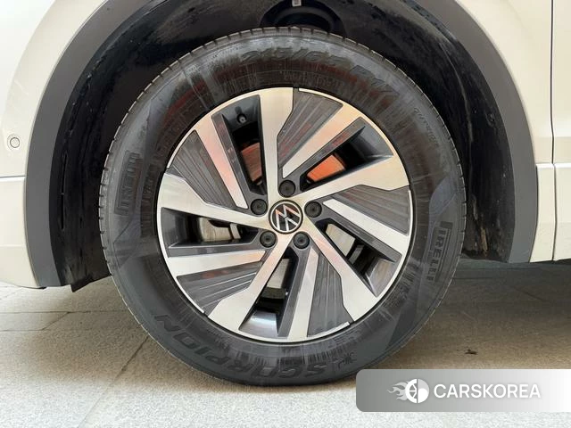 Volkswagen Tiguan L PHEV 2022 Белый из Китая, фото 6