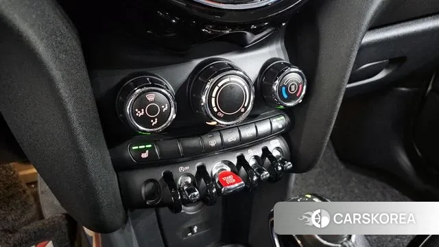 Mini Cooper 2019 Жемчужный цвет из Кореи, фото 6