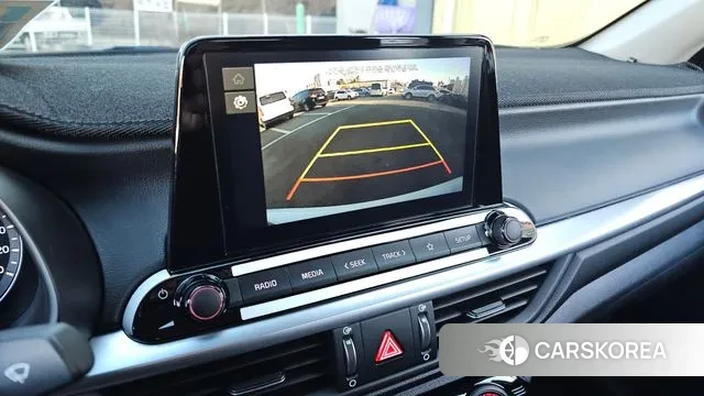 Kia The New K3 2nd generation 2023 Белый из Кореи, фото 6