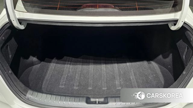 Kia The New K3 2nd generation 2021 Белый из Кореи, фото 6