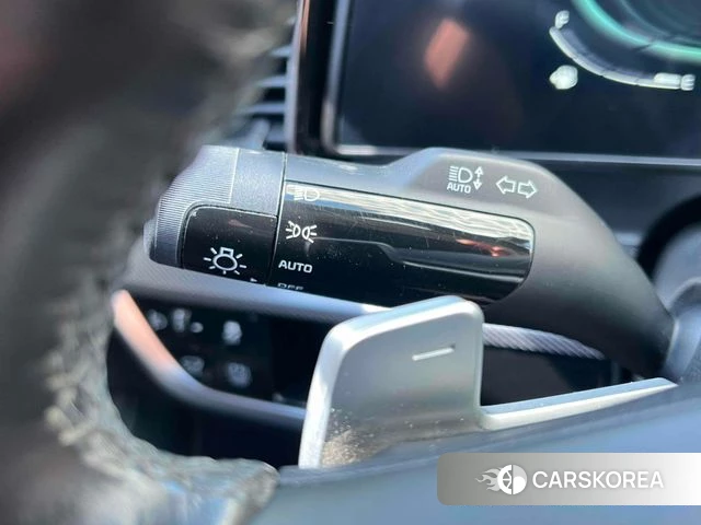 Kia Sportage 5th Generation Hybrid 2023 Белый из Кореи, фото 6