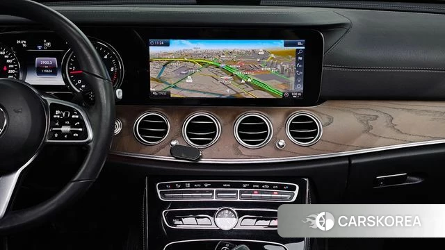 Mercedes-Benz E-Class W213 2019 Белый из Кореи, фото 6