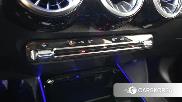 Mercedes-Benz GLB-Class X247 2021 Белый из Кореи, фото 6