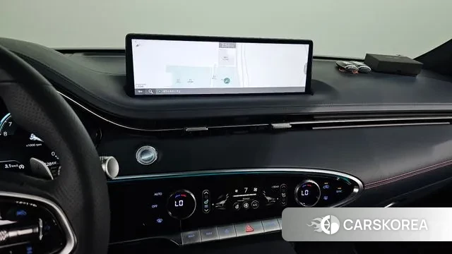 Genesis GV70 2021 Черный из Кореи, фото 6