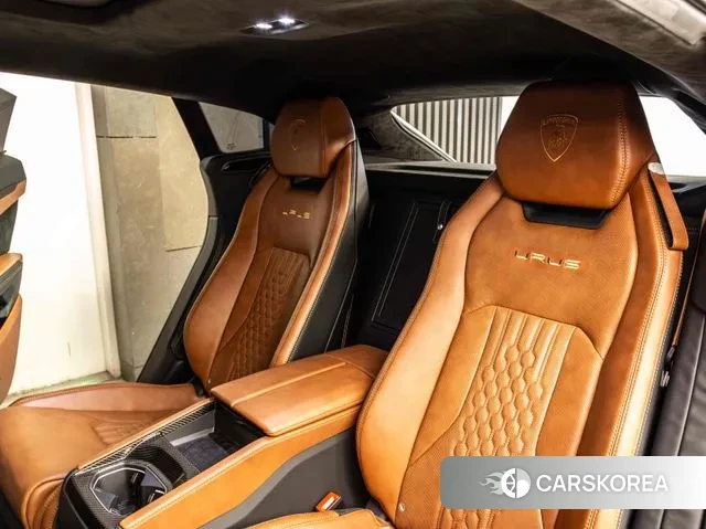 Lamborghini Urus 2024 Белый из Кореи, фото 6