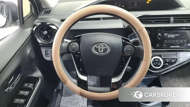 Toyota Prius C 2019 Белый из Кореи, фото 6
