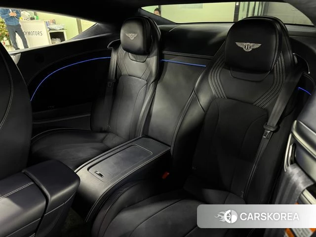 Bentley Continental GT 3rd Generation 2023 Белый из Кореи, фото 6