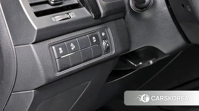 Ssangyong The New Rexton Sport 2022 Серый из Кореи, фото 6