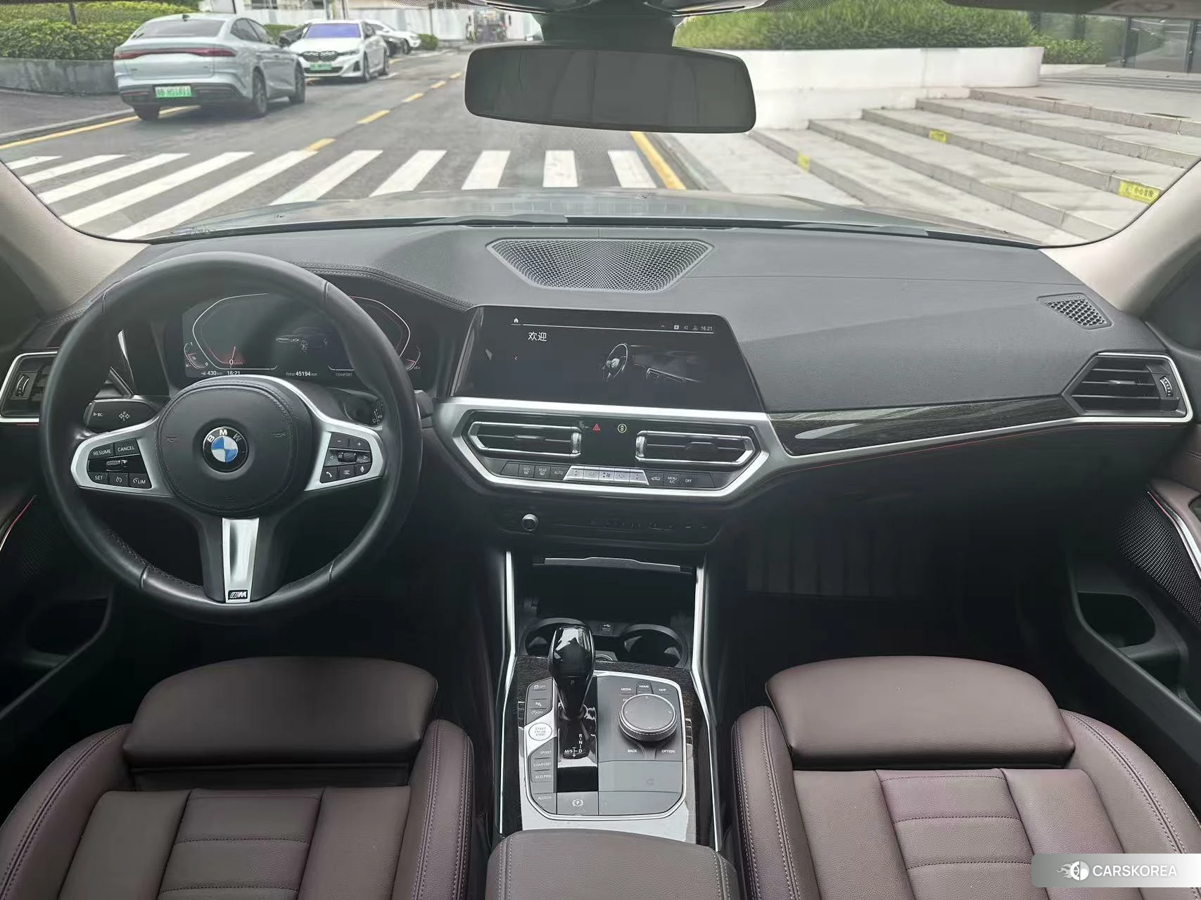BMW 3 series 2020 Темно-серый из Китая, фото 6