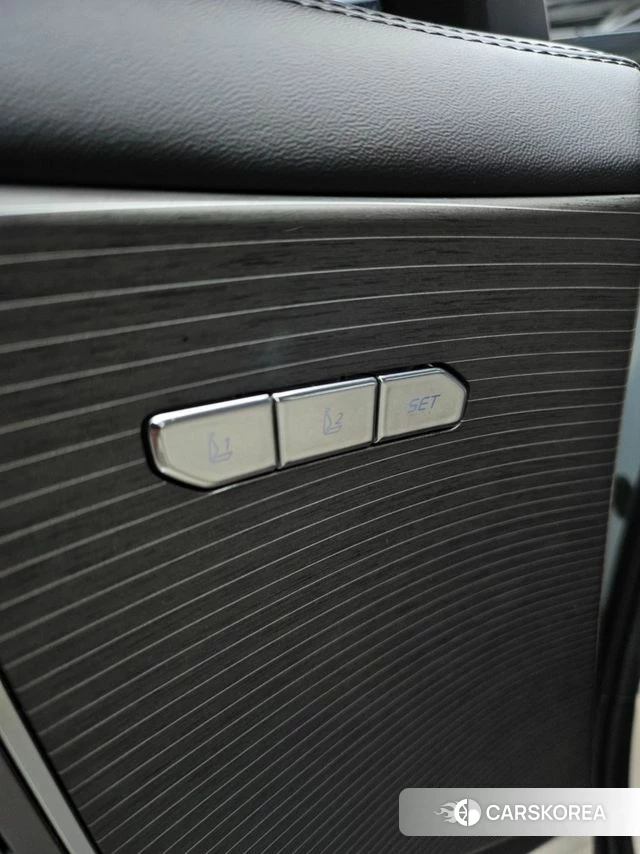 Kia The New K8 Hybrid 2024 Светло-серебряный цвет из Кореи, фото 6