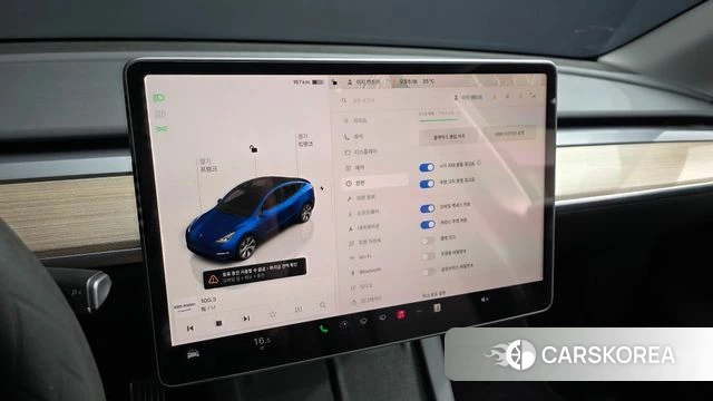 Tesla Model Y 2023 Синий из Кореи, фото 6