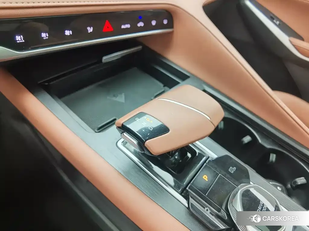 Chang'an CS75PLUS 2023 Белый из Китая, фото 6