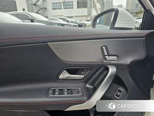 Mercedes-Benz Class A 2024 Белый из Китая, фото 6