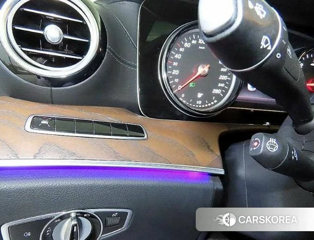 Mercedes-Benz E-Class W213 2019 Белый из Кореи, фото 6