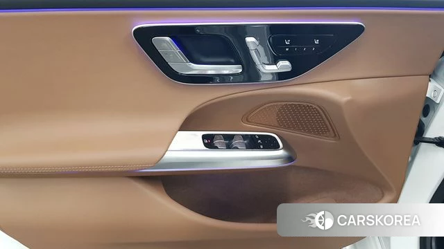 Mercedes-Benz E-Class W214 2026 Белый из Кореи, фото 6