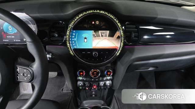 Mini Cooper 2023 Красный из Кореи, фото 6
